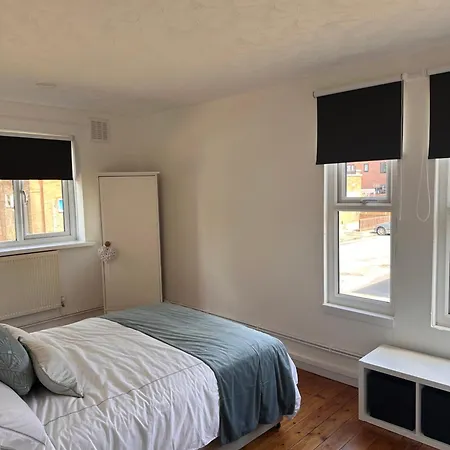 Arena Hot Spot * Leeds (West Yorkshire)